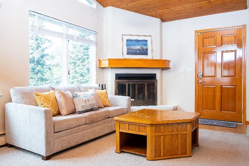 Furnished Finder property 579288_1 photo 1