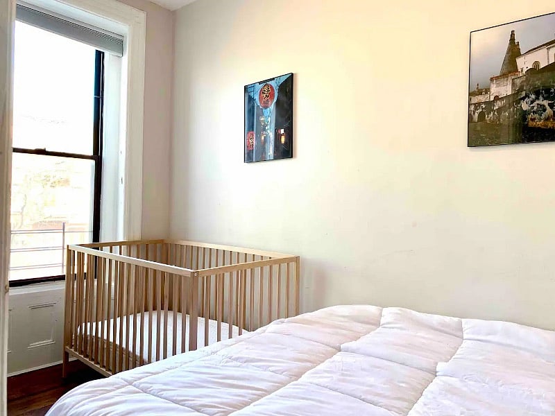 Crib optional