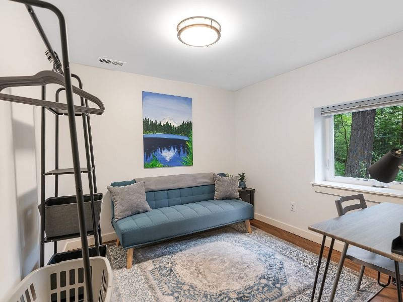 Bedroom 3 / Office