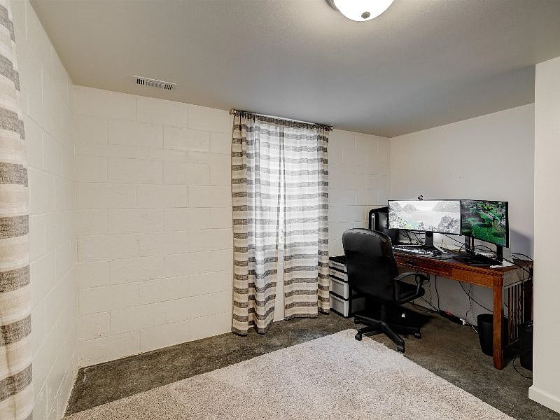 Furnished Finder property 579383_1 photo 24
