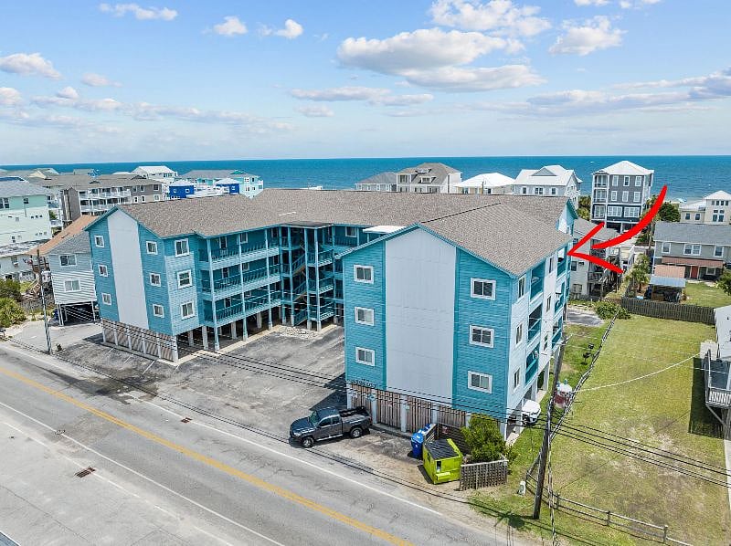 Balcony views to the ocean and ICW