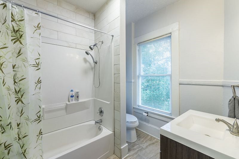Furnished Finder property 579415_2 photo 9