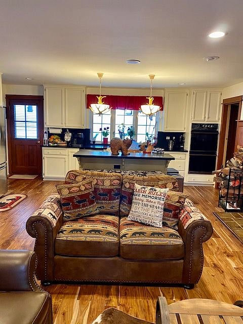 Furnished Finder property 579447_1 photo 6