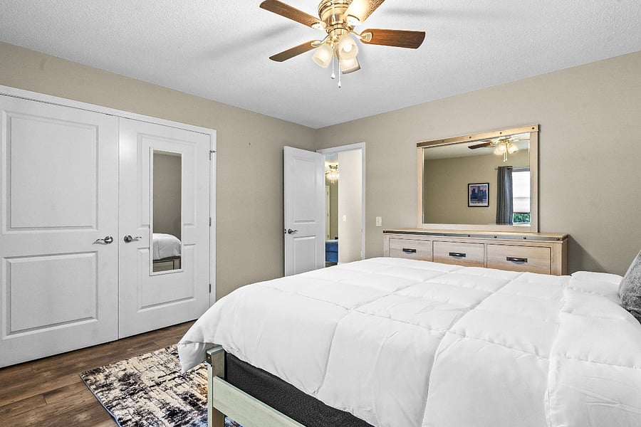Furnished Finder property 579456_4 photo 6