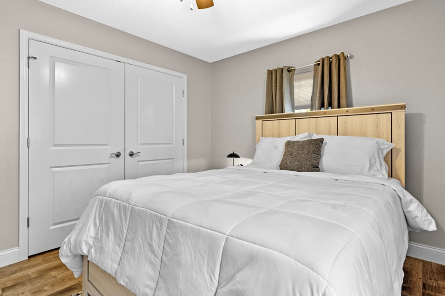 Furnished Finder property 579456_4 photo 17
