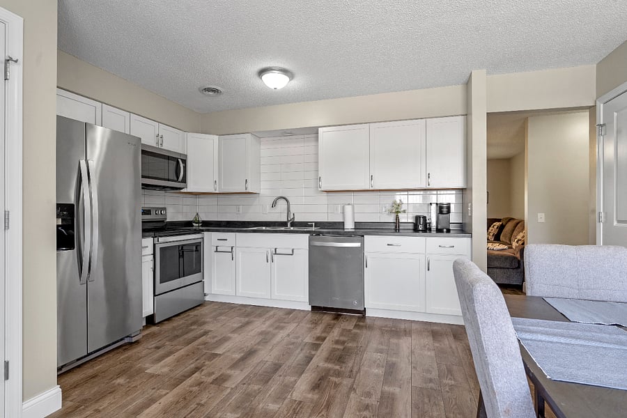 Furnished Finder property 579456_4 photo 24