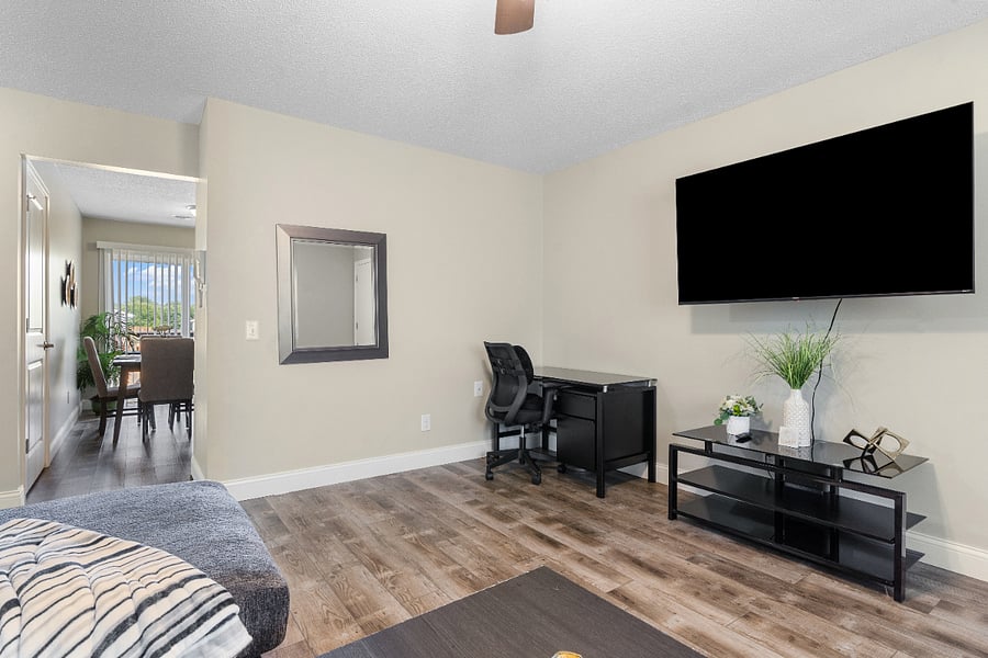 Furnished Finder property 579456_4 photo 3