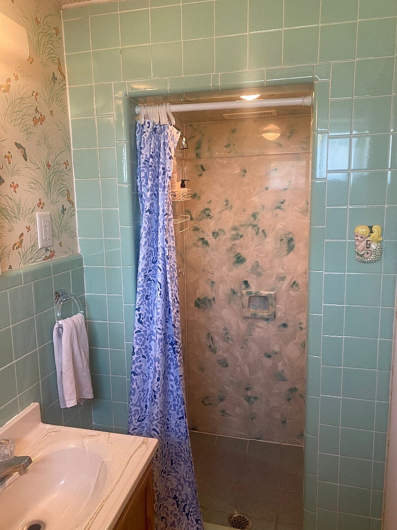 1950's bathroom