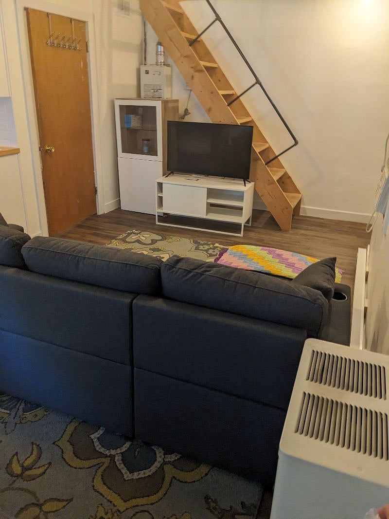 Furnished Finder property 579643_1 photo 3