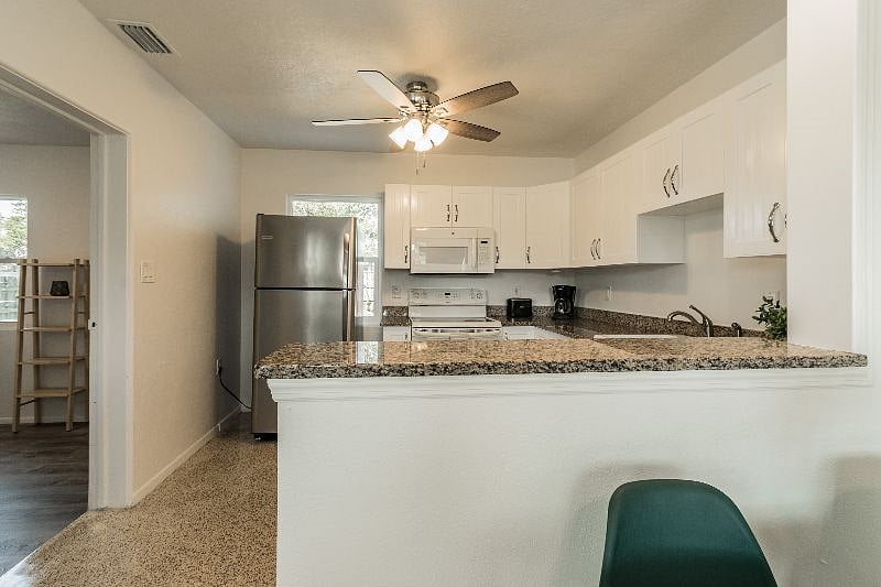 Furnished Finder property 579664_1 photo 6