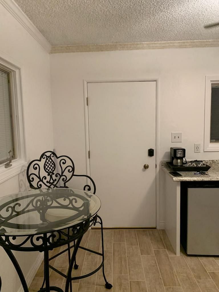 Furnished Finder property 579678_1 photo 8