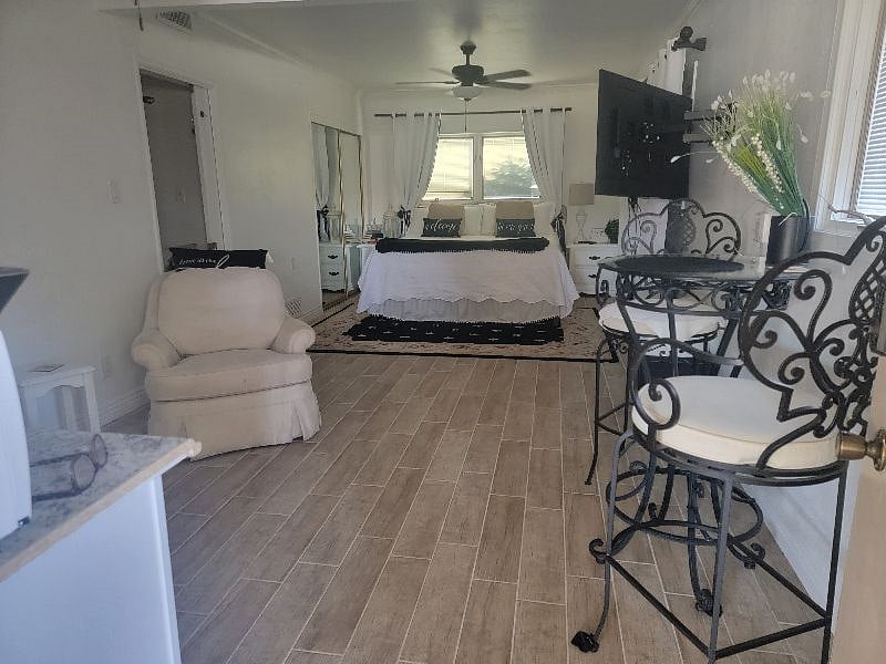 Furnished Finder property 579678_1 photo 3