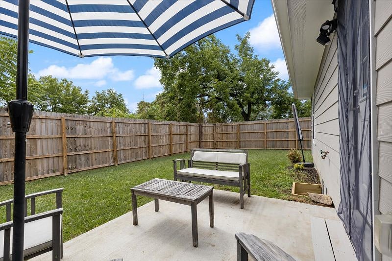 Furnished Finder property 579700_1 photo 22