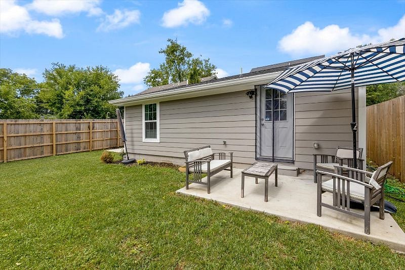 Furnished Finder property 579700_1 photo 23