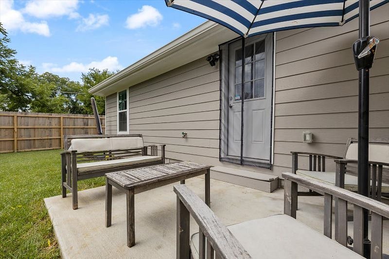 Furnished Finder property 579700_1 photo 24