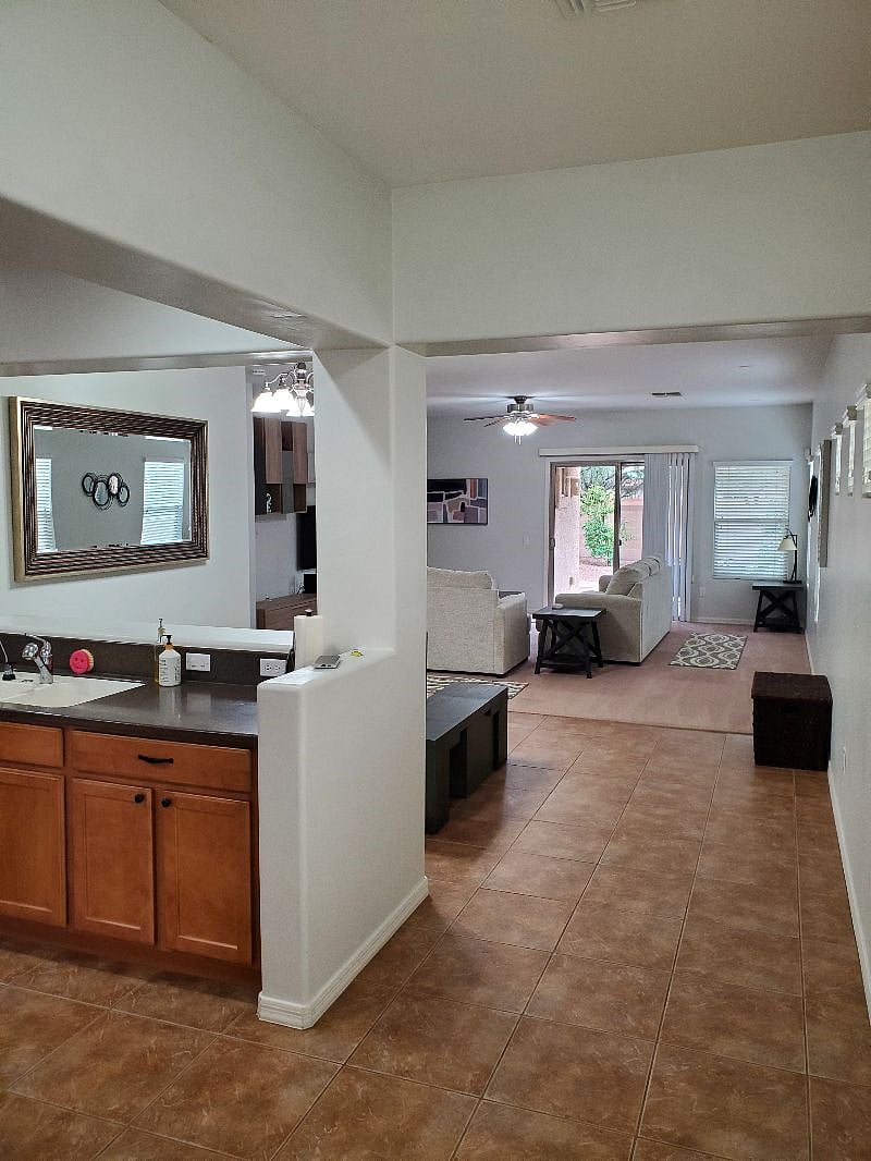 Furnished Finder property 579725_1 photo 7