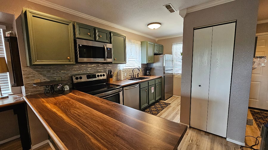 Furnished Finder property 579727_1 photo 13
