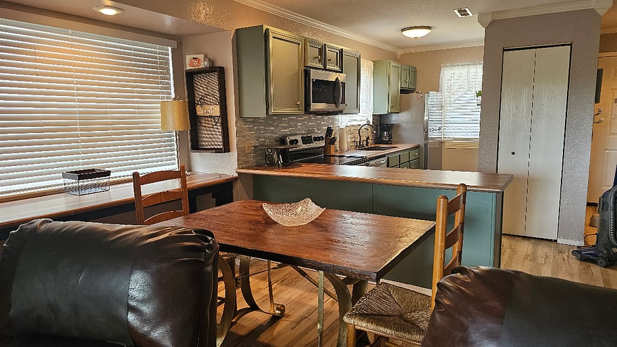 Furnished Finder property 579727_1 photo 1