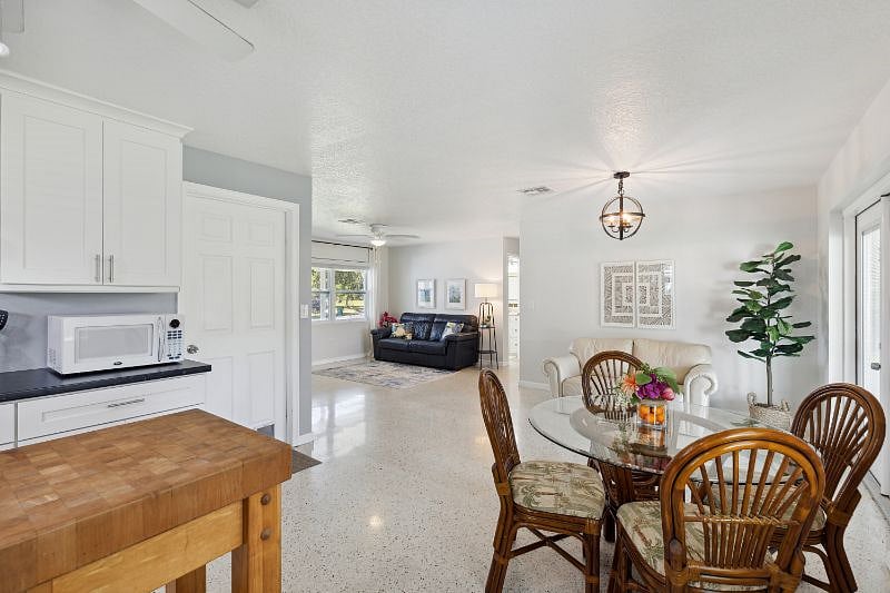 Furnished Finder property 579754_1 photo 5