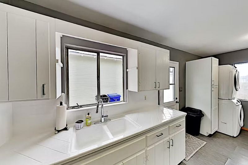 Furnished Finder property 579790_1 photo 6