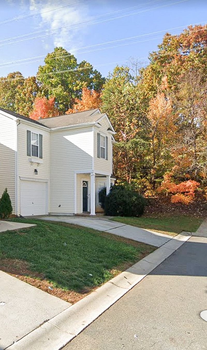 Furnished Finder property 579825_1 photo 32