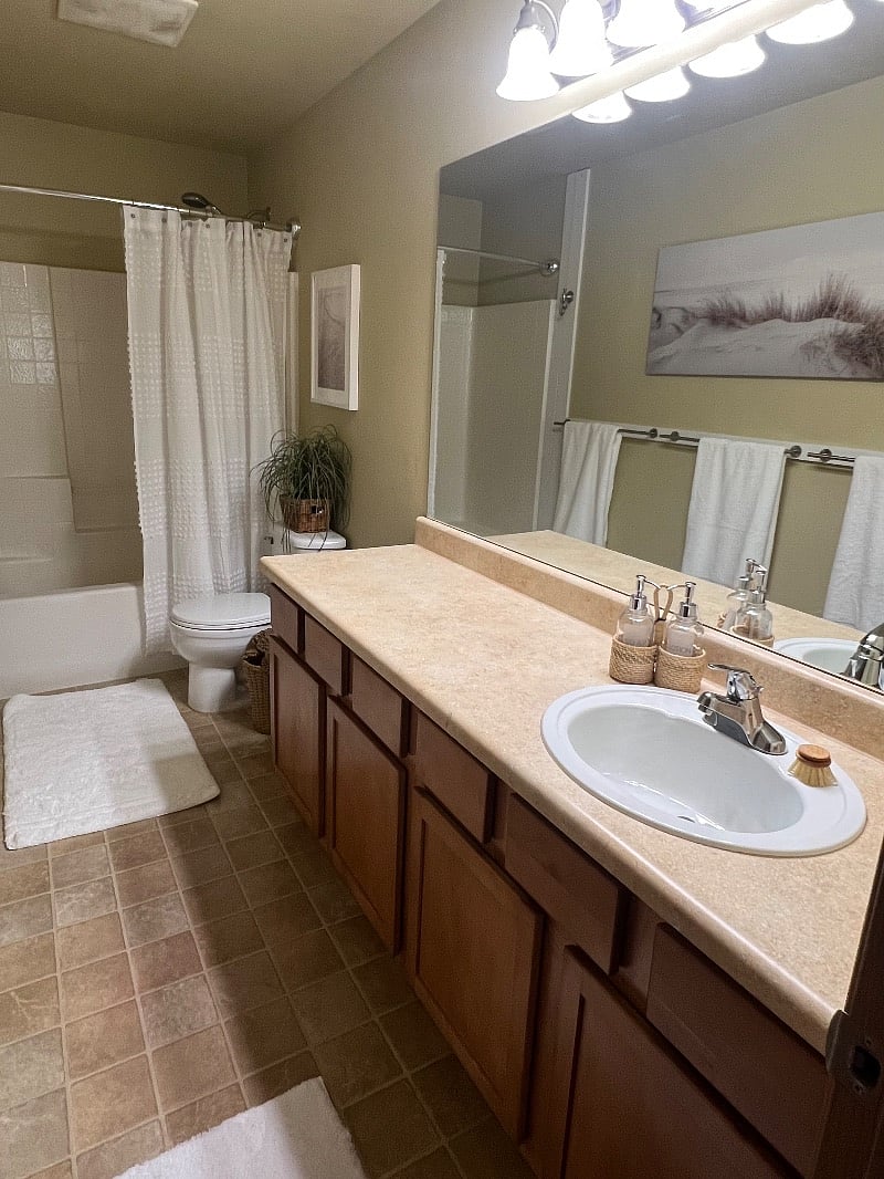 Furnished Finder property 579890_1 photo 9