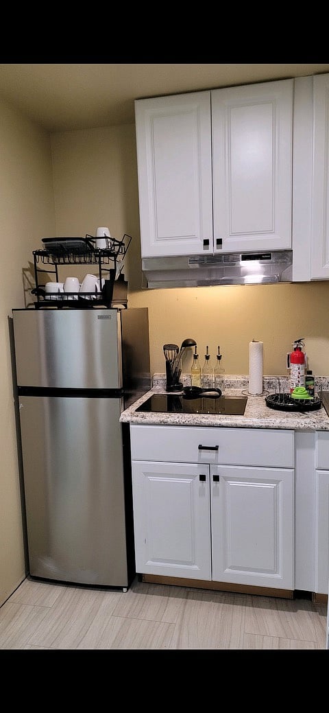 Furnished Finder property 579890_1 photo 3