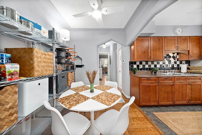 Furnished Finder property 579903_1 photo 9