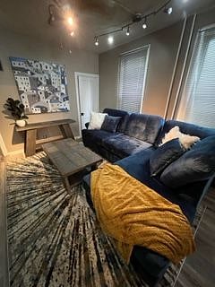 Furnished Finder property 579907_1 photo 3