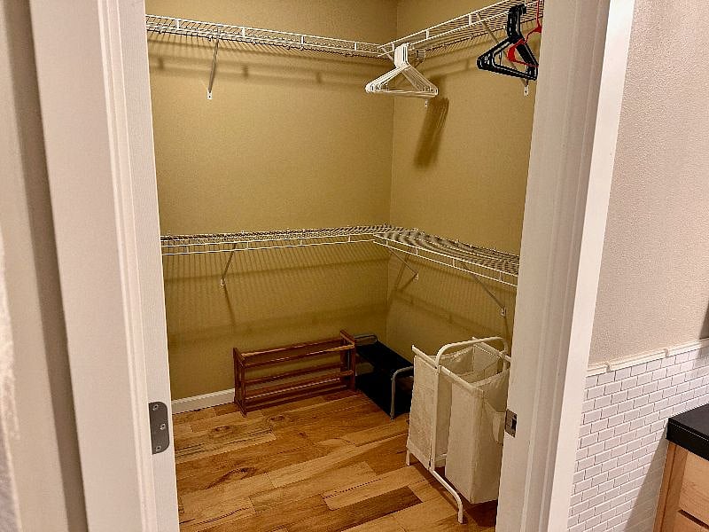 Master walk in closet with TONS of room.