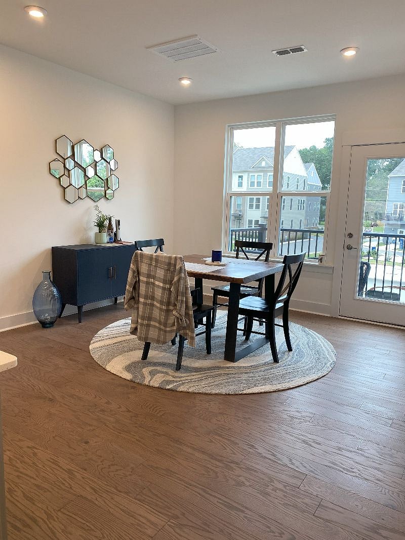Furnished Finder property 579920_1 photo 9