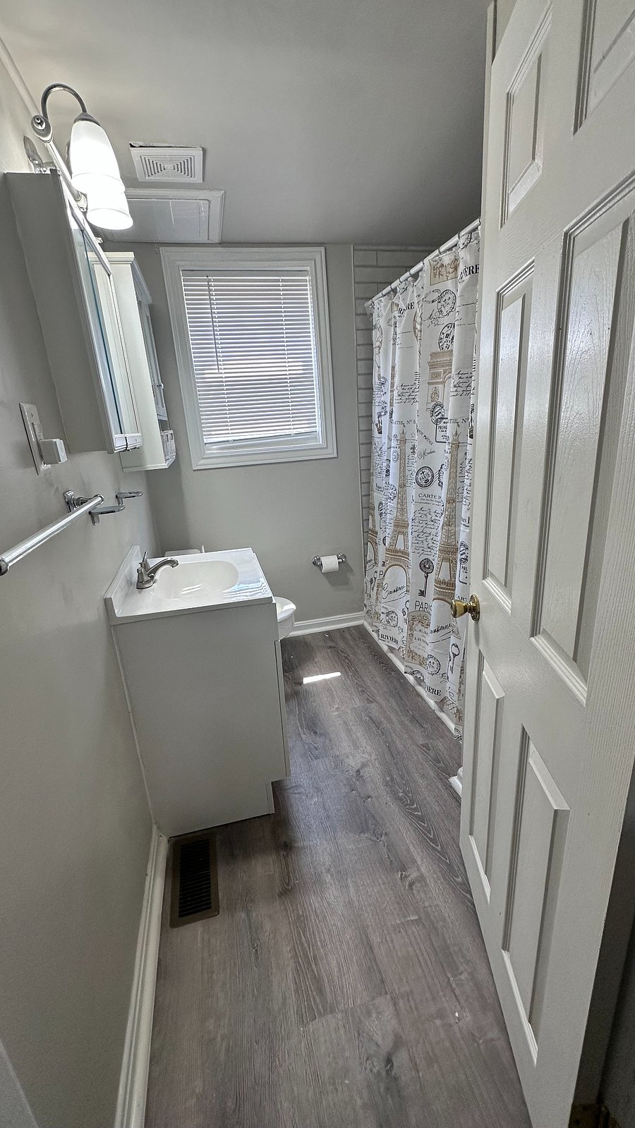 Furnished Finder property 579927_2 photo 8