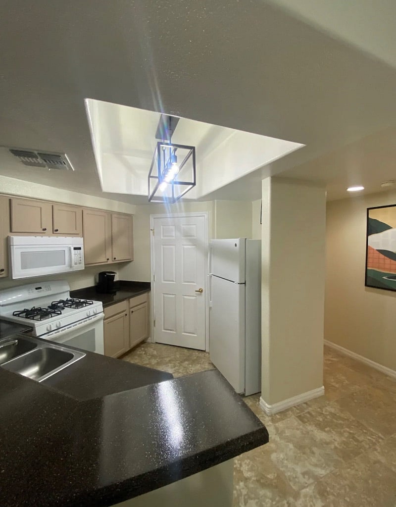 Furnished Finder property 579934_1 photo 4