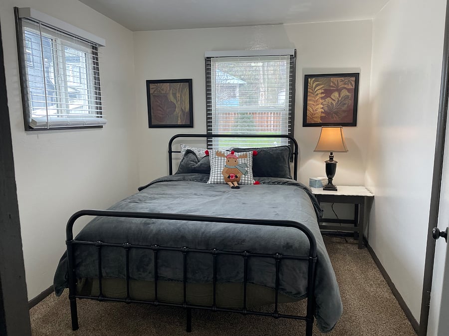 Furnished Finder property 579970_1 photo 12