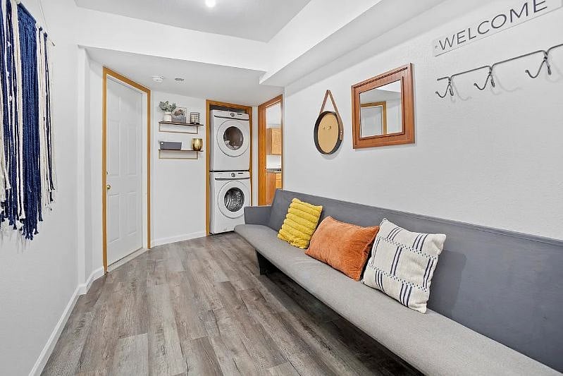 large mud room with full size washer/dryer