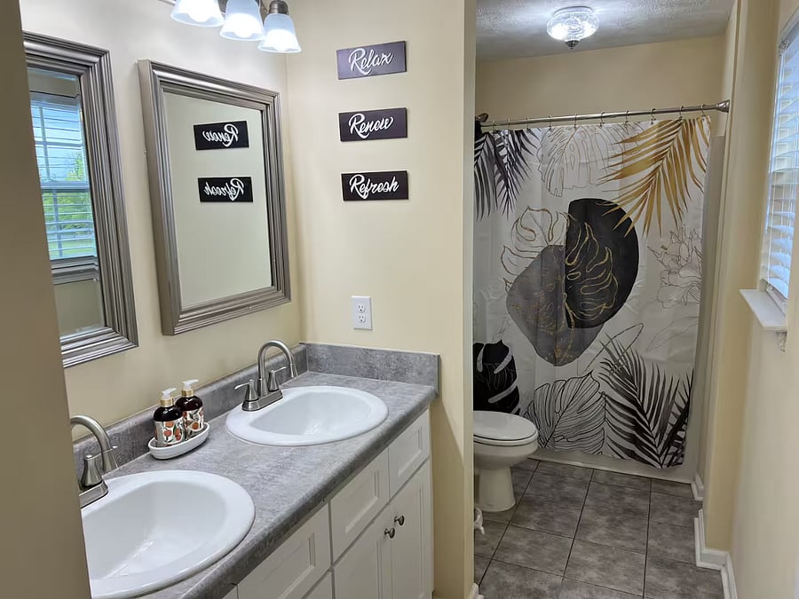 Furnished Finder property 580003_1 photo 7