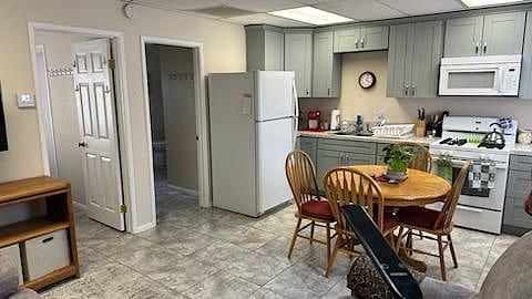 Kitchen - Dining Area