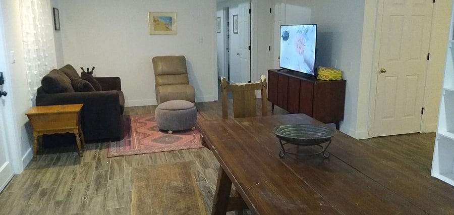 Furnished Finder property 580012_1 photo 3