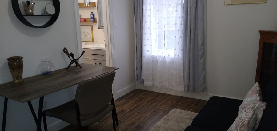 Furnished Finder property 580012_1 photo 25