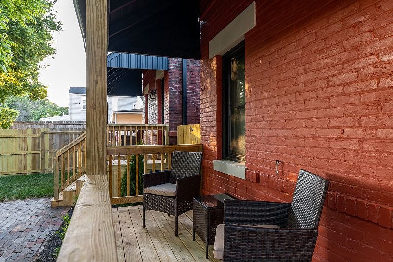 Furnished Finder property 580019_1 photo 14