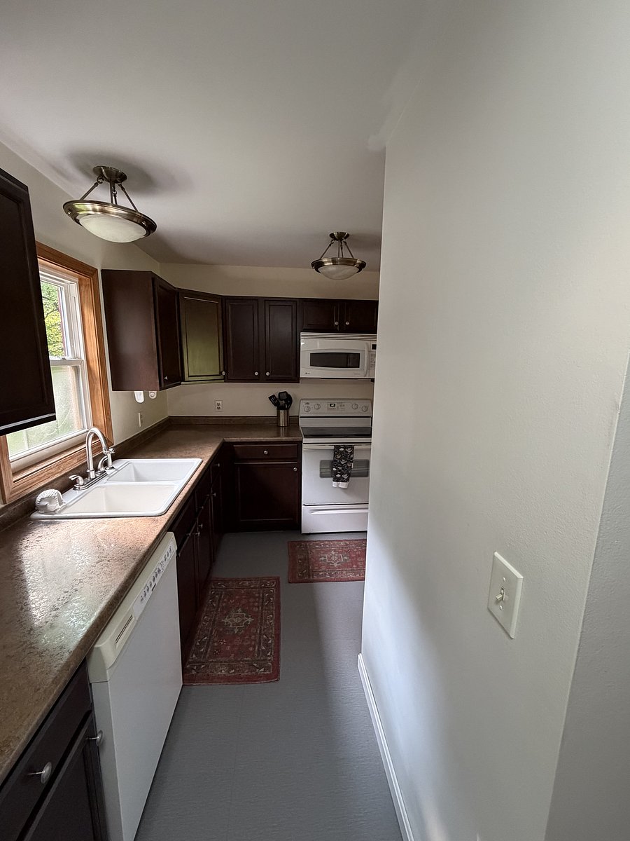 Furnished Finder property 580028_1 photo 3