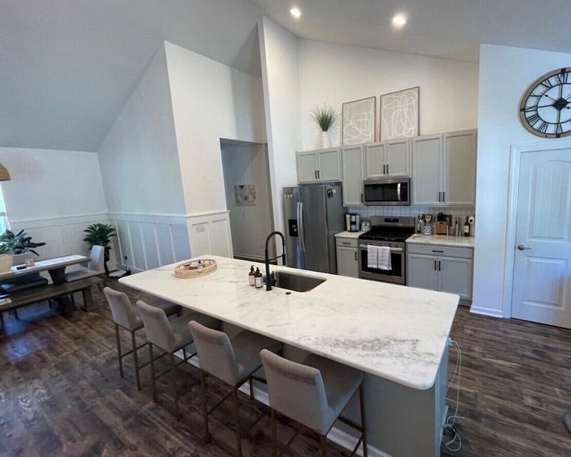 Furnished Finder property 580044_1 photo 7