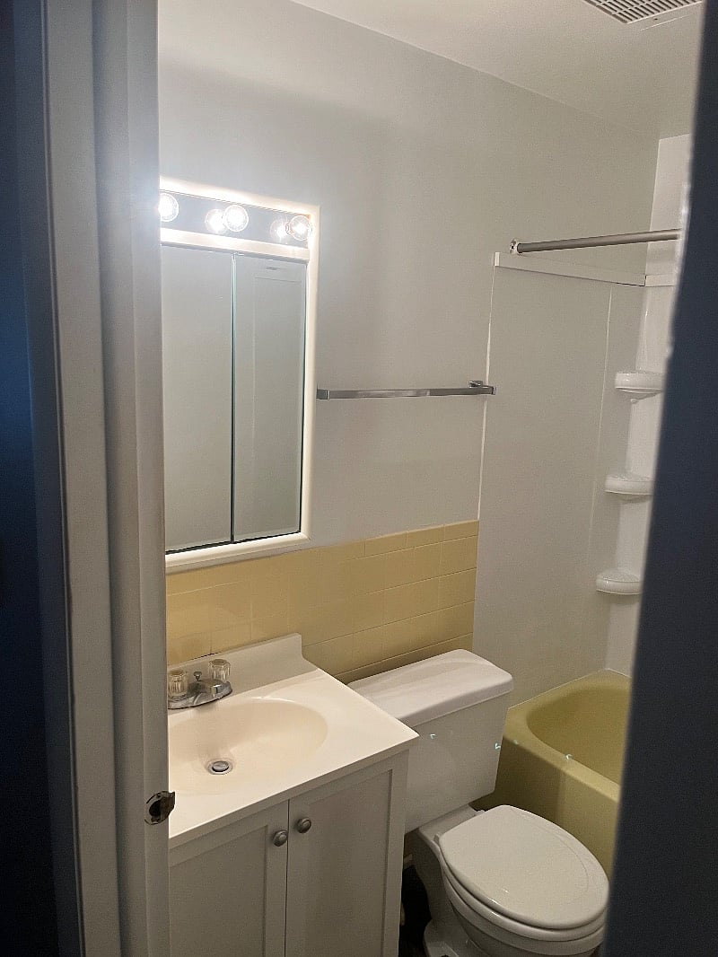 Furnished Finder property 580101_1 photo 9