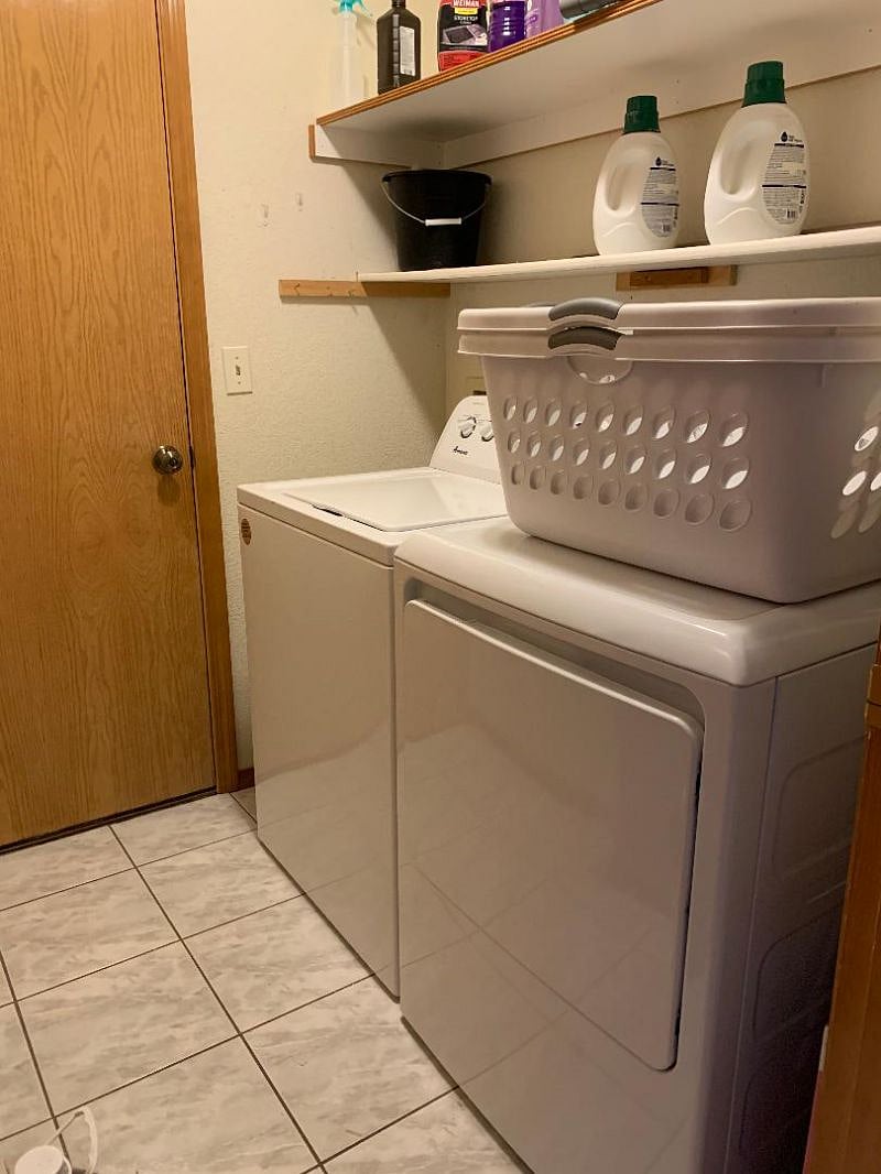 Furnished Finder property 580122_1 photo 15
