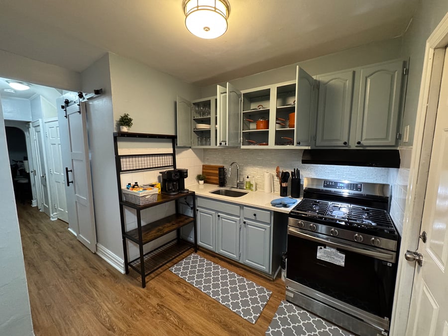 Furnished Finder property 580124_1 photo 13