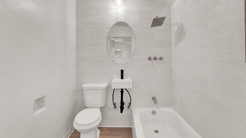 Furnished Finder property 580132_1 photo 4