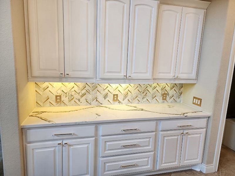 Furnished Finder property 580165_4 photo 16