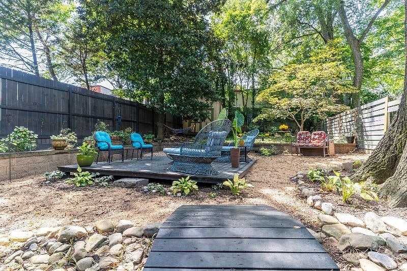 Furnished Finder property 580168_1 photo 26