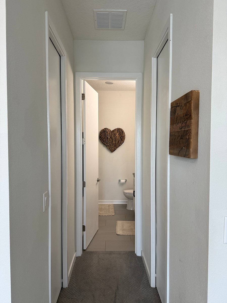Closet/ Bathroom entrance in Master suite