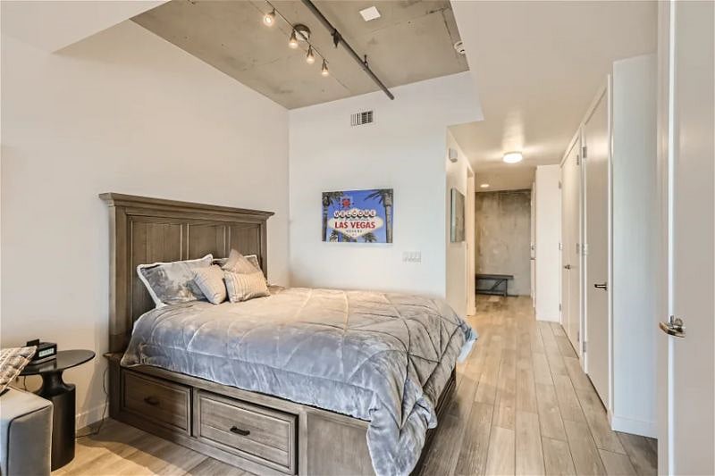 Furnished Finder property 580246_1 photo 7